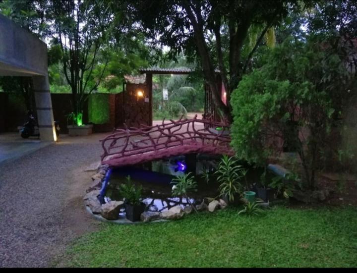 Induwara Safari Resort Udawalawe Bagian luar foto