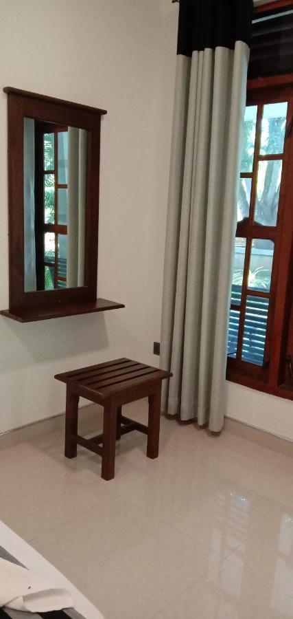 Induwara Safari Resort Udawalawe Bagian luar foto