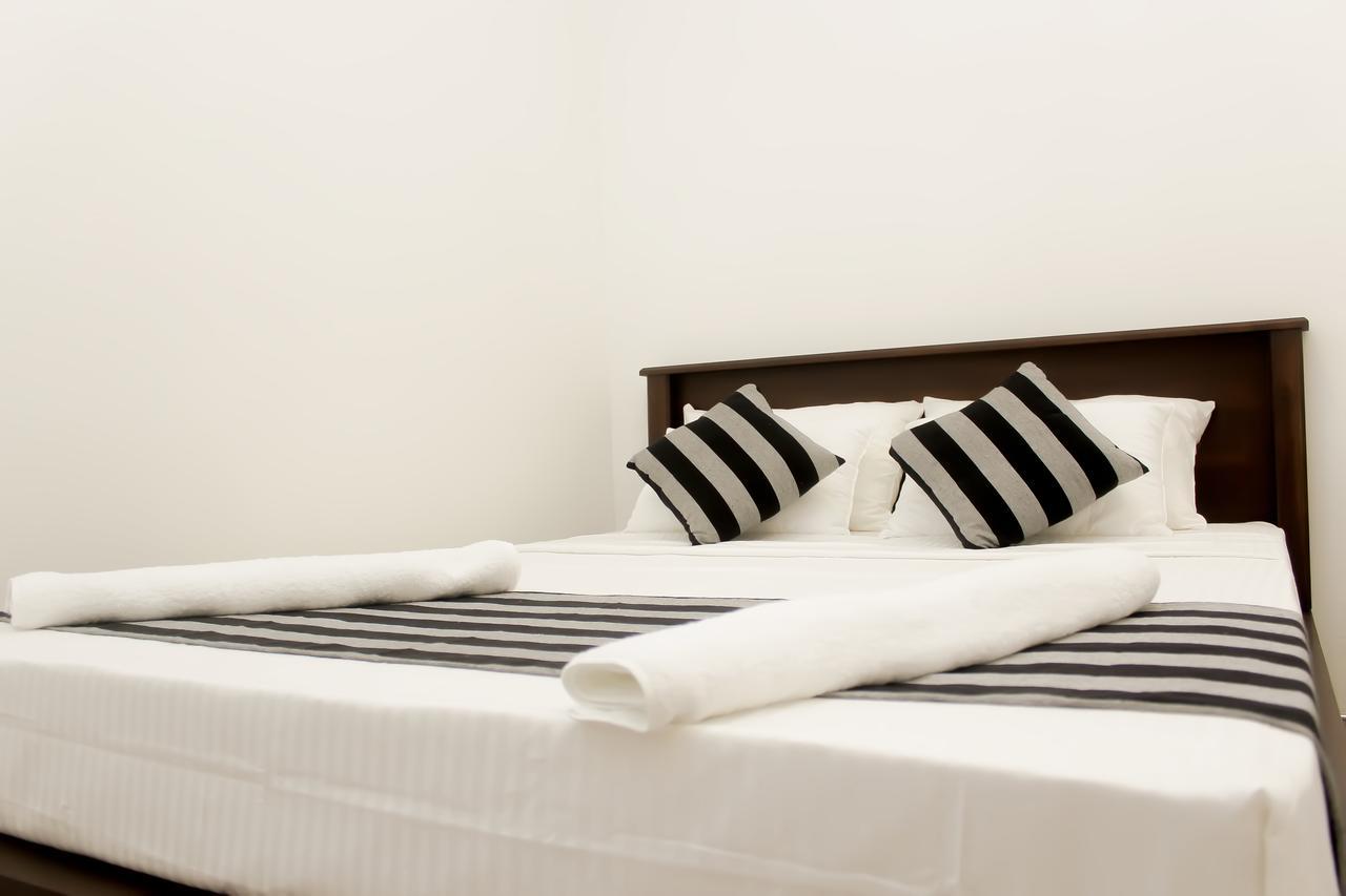 Induwara Safari Resort Udawalawe Bagian luar foto