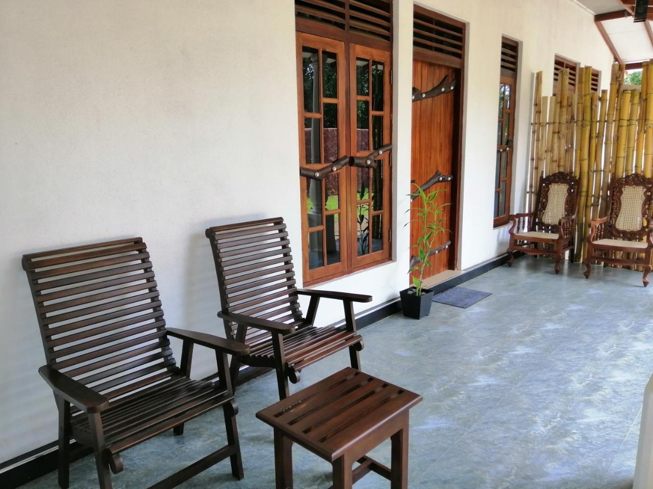 Induwara Safari Resort Udawalawe Bagian luar foto